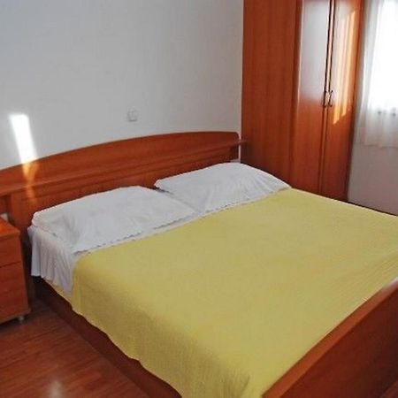 Apartments Mirko Seget Vranjica Exterior photo