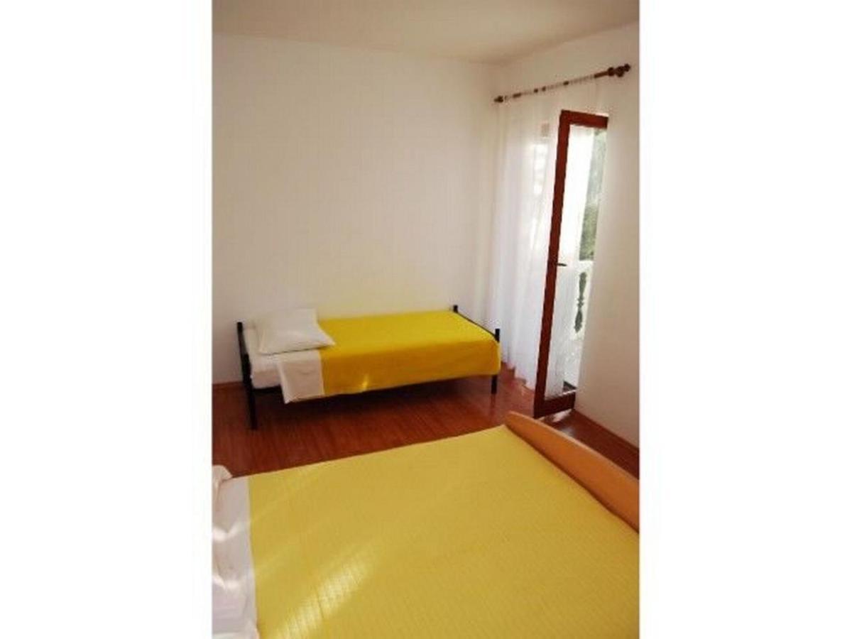 Apartments Mirko Seget Vranjica Exterior photo
